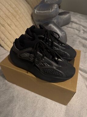 Black Yeezy 700 Alvah Sneakers